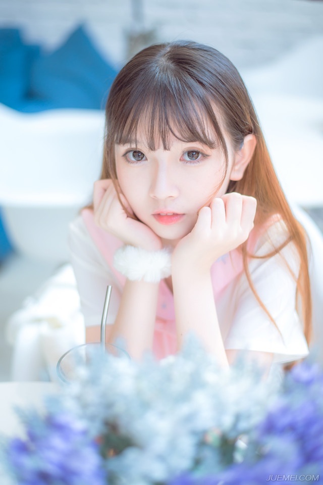 “报~”